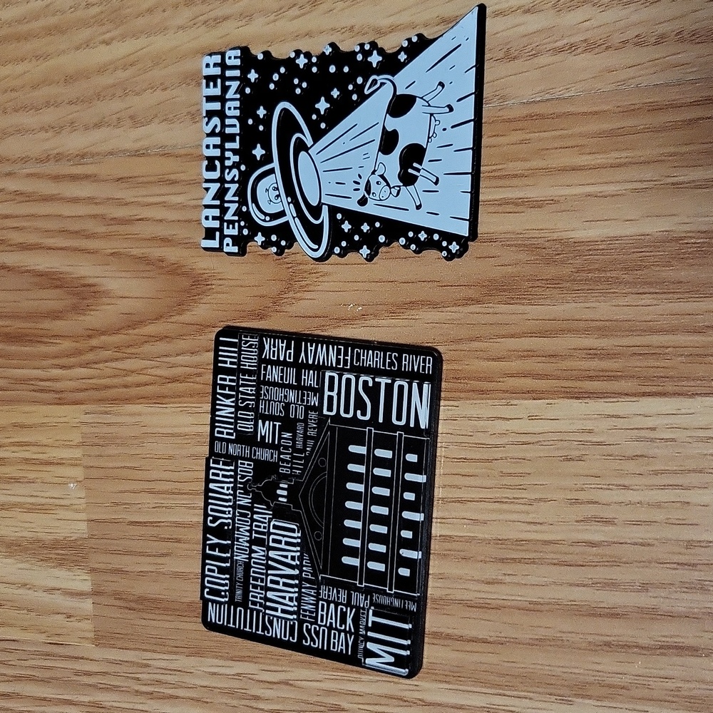 Set of 2 magnets